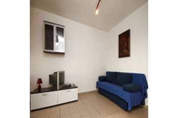 Сімейний пансіонат Novalja 1